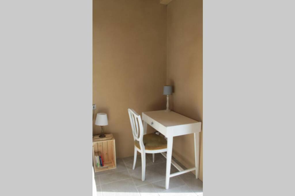 Country Apartment, Near Bardolino And Lazise Calmasino Eksteriør bilde