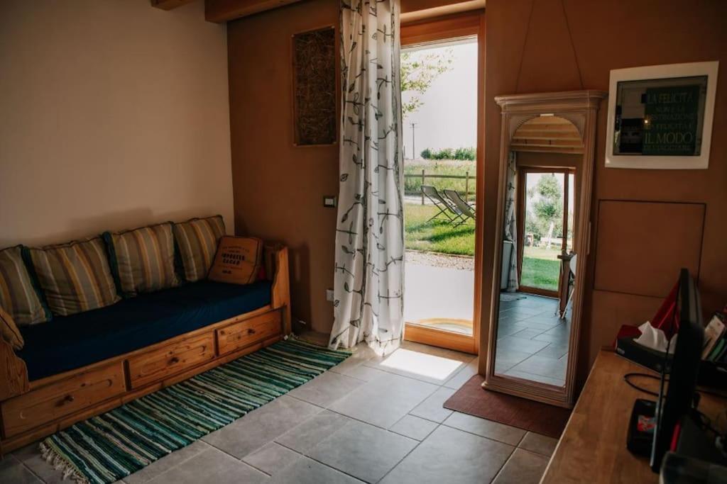 Country Apartment, Near Bardolino And Lazise Calmasino Eksteriør bilde