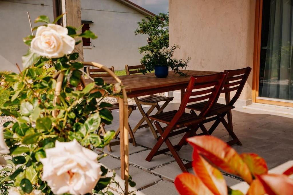 Country Apartment, Near Bardolino And Lazise Calmasino Eksteriør bilde